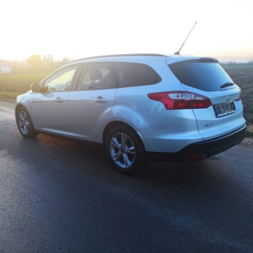 Ford Focus 2014,  1.6 diesel - Na sprzedaż za 21 800 zł - Nowe Miasto nad Pilicą - zdjęcie 7