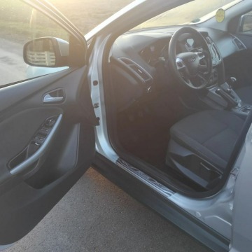 Ford Focus 2014,  1.6 diesel - Na sprzedaż za 21 800 zł - Nowe Miasto nad Pilicą - zdjęcie 11
