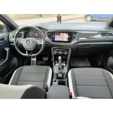 Volkswagen T-Roc  SUV 2018,  2.0 benzyna, automat - Na sprzedaż za 69 900 zł - Goczałkowice-Zdrój - zdjęcie 8