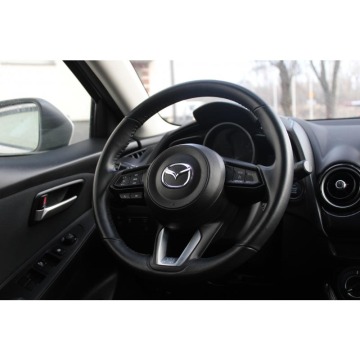 Mazda 2  Hatchback 2018,  1.5 benzyna - Na sprzedaż za 42 000 zł - Warszawa - zdjęcie 8