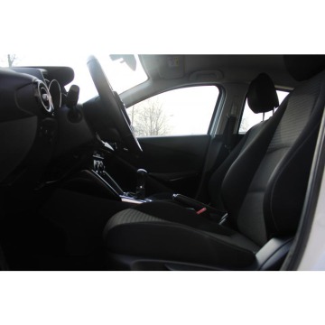 Mazda 2  Hatchback 2018,  1.5 benzyna - Na sprzedaż za 42 000 zł - Warszawa - zdjęcie 5