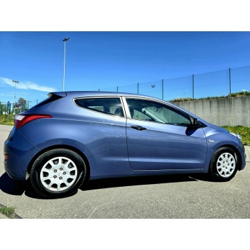 Hyundai i30  Hatchback 2013,  1.4 benzyna - Na sprzedaż za 24 000 zł - Więcławice Stare - zdjęcie 9