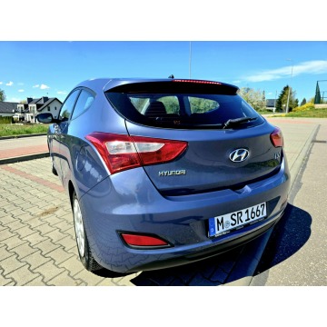 Hyundai i30  Hatchback 2013,  1.4 benzyna - Na sprzedaż za 24 000 zł - Więcławice Stare - zdjęcie 6