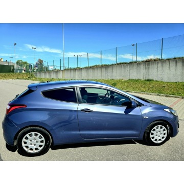 Hyundai i30  Hatchback 2013,  1.4 benzyna - Na sprzedaż za 24 000 zł - Więcławice Stare - zdjęcie 11