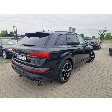 Audi SQ7  SUV 2023,  4.0 benzyna, automat - Na sprzedaż za 398 000 zł - Żory - zdjęcie 2