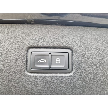 Audi SQ7  SUV 2023,  4.0 benzyna, automat - Na sprzedaż za 398 000 zł - Żory - zdjęcie 9