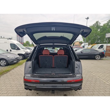 Audi SQ7  SUV 2023,  4.0 benzyna, automat - Na sprzedaż za 398 000 zł - Żory - zdjęcie 8