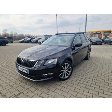 Škoda Octavia - Stan BDB DSG Panorama Bogate wyposażenie