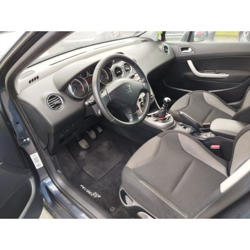 Peugeot 308 2011,  1.6 diesel - Na sprzedaż za 13 400 zł - Jarocin - zdjęcie 9
