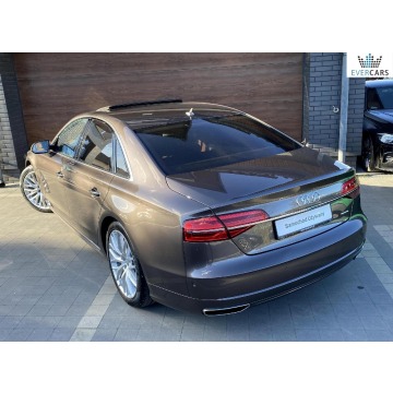 Audi A8  Sedan/Limuzyna 2016,  4.2 diesel, automat - Na sprzedaż za 359 000 zł - Piaseczno - zdjęcie 6