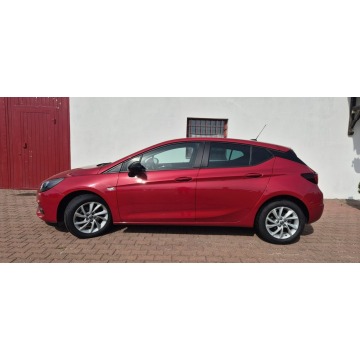 Opel Astra  Hatchback 2021,  1.5 diesel - Na sprzedaż za 49 800 zł - Paproć - zdjęcie 5