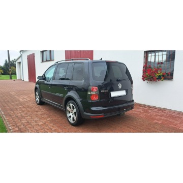 Volkswagen Touran 2009,  1.4 benzyna - Na sprzedaż za 24 800 zł - Paproć - zdjęcie 5
