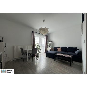 1pok, 35met, Okolice Skarbowców BALKON Winda 2019 (Wrocław)