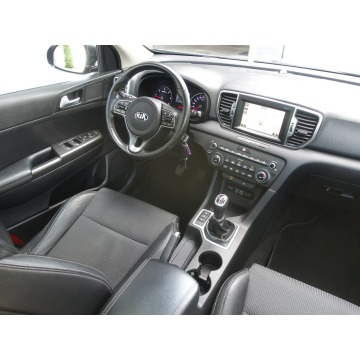 Kia Sportage  SUV 2016,  1.7 diesel - Na sprzedaż za 50 900 zł - Częstochowa - zdjęcie 12