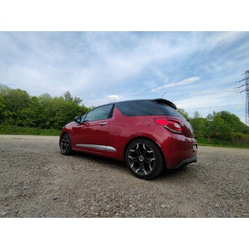 Citroen DS3  Hatchback 2011,  1.6 benzyna - Na sprzedaż za 17 900 zł - Wałbrzych - zdjęcie 3