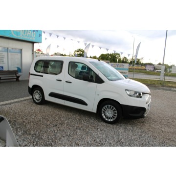 Toyota ProAce 2020,  1.5 diesel - Na sprzedaż za 46 900 zł - Warszawa - zdjęcie 5