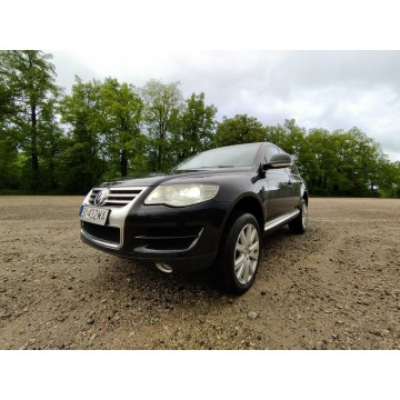 Volkswagen Touareg  SUV 2009,  2.5 diesel, automat - Na sprzedaż za 29 900 zł - Wałbrzych - zdjęcie 2