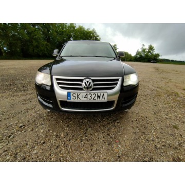 Volkswagen Touareg  SUV 2009,  2.5 diesel, automat - Na sprzedaż za 29 900 zł - Wałbrzych - zdjęcie 3