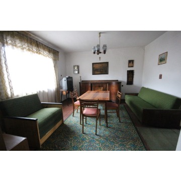 Mieszkanie  4 pokojowe Starczówek,   85 m2, pierwsze piętro - Sprzedam - zdjęcie 2