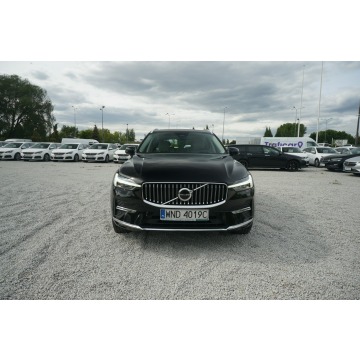 Volvo   SUV 2022,  2.0 benzyna, automat - Na sprzedaż za 167 000 zł - Poznań - zdjęcie 3
