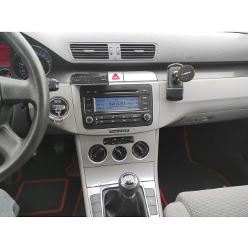Volkswagen Passat  Sedan/Limuzyna 2005,  1.6 benzyna - Na sprzedaż za 11 900 zł - Nowe Miasto nad Pilicą - zdjęcie 12