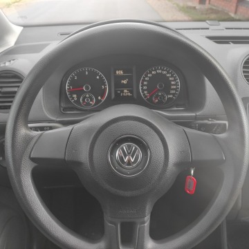 Volkswagen Caddy 2011,  1.6 diesel - Na sprzedaż za 22 500 zł - Nowe Miasto nad Pilicą - zdjęcie 9