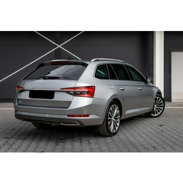 Skoda Superb 2021,  2.0 diesel, automat - Na sprzedaż za 135 500 zł - Warszawa - zdjęcie 3