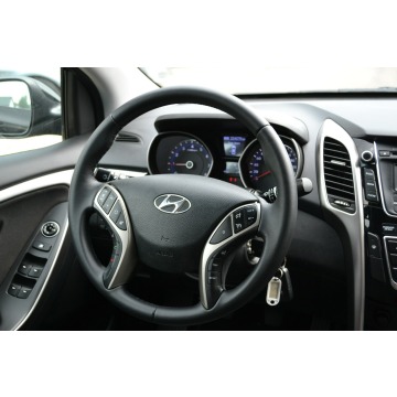 Hyundai i30  Hatchback 2012,  1.6 benzyna - Na sprzedaż za 27 300 zł - Częstochowa - zdjęcie 11