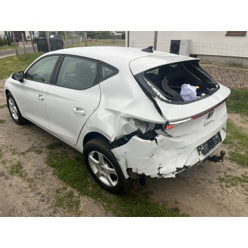 Seat Leon  Hatchback 2021,  1.0 benzyna - Na sprzedaż za 33 900 zł - Zagórów - zdjęcie 9