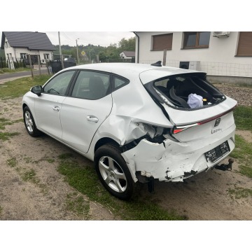 Seat Leon  Hatchback 2021,  1.0 benzyna - Na sprzedaż za 33 900 zł - Zagórów - zdjęcie 10