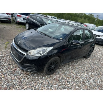Peugeot 208 - 2015