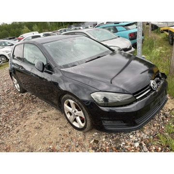 Volkswagen Golf - 2013