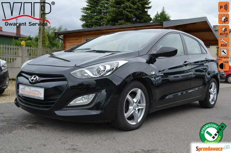 Hyundai i30  Hatchback 2012,  1.6 benzyna - Na sprzedaż za 27 300 zł - Częstochowa