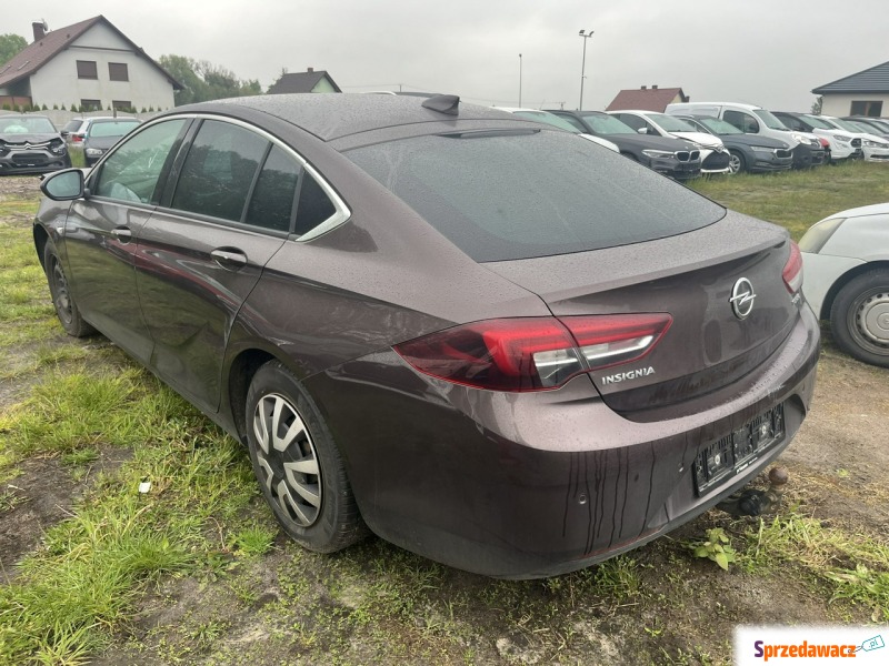 Opel Insignia  Sedan/Limuzyna 2017,  1.5 benzyna, automat - Na sprzedaż za 31 900 zł - Zagórów