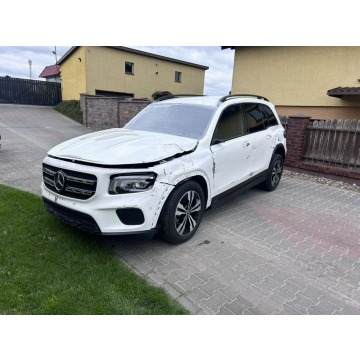 Mercedes - Benz GLB-klasa  SUV 2021,  2.0 diesel, automat - Na sprzedaż za 63 000 zł - Margonin - zdjęcie 2
