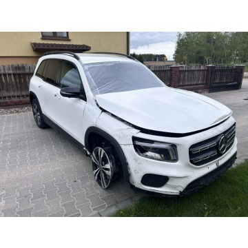 Mercedes - Benz GLB-klasa  SUV 2021,  2.0 diesel, automat - Na sprzedaż za 63 000 zł - Margonin - zdjęcie 4