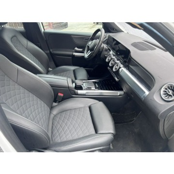 Mercedes - Benz GLB-klasa  SUV 2021,  2.0 diesel, automat - Na sprzedaż za 63 000 zł - Margonin - zdjęcie 11