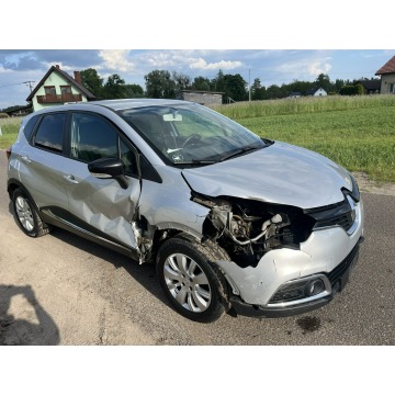 Renault Captur  SUV 2015,  1.5 diesel, automat - Na sprzedaż za 19 900 zł - Zagórów - zdjęcie 9