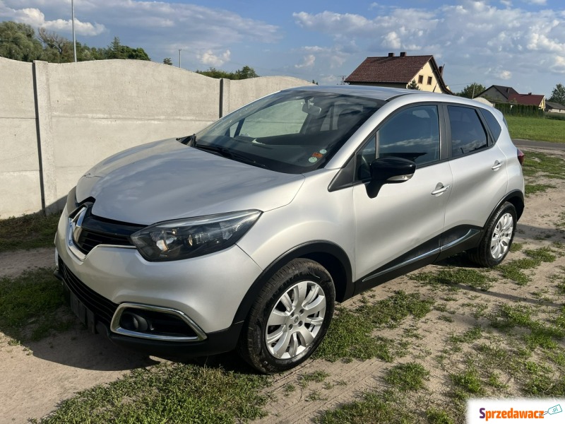 Renault Captur  SUV 2015,  1.5 diesel, automat - Na sprzedaż za 19 900 zł - Zagórów