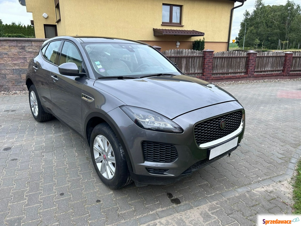 Jaguar E-PACE 2018