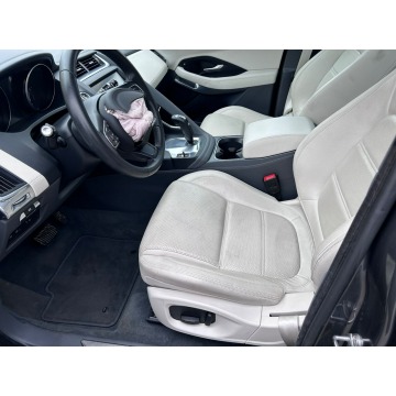 Jaguar E-PACE  SUV 2018,  2.0 benzyna, automat - Na sprzedaż za 29 900 zł - Margonin - zdjęcie 11