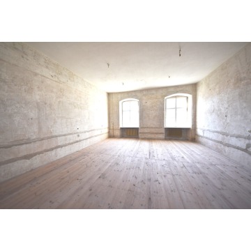 Sprzedam dom Radłów - ,  pow.  1200 m2,  działka:   11 300 m2 - zdjęcie 8