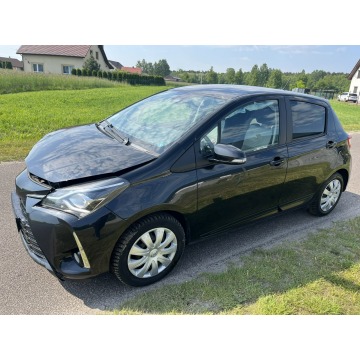 Toyota Yaris  Hatchback 2017,  1.0 benzyna - Na sprzedaż za 18 900 zł - Zagórów - zdjęcie 4