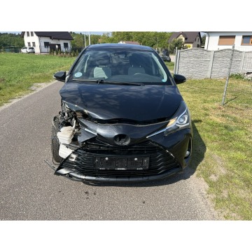 Toyota Yaris  Hatchback 2017,  1.0 benzyna - Na sprzedaż za 18 900 zł - Zagórów - zdjęcie 5