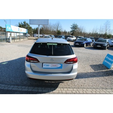 Opel Astra  Kombi 2021,  1.2 benzyna - Na sprzedaż za 39 900 zł - Warszawa - zdjęcie 7