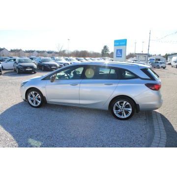 Opel Astra  Kombi 2021,  1.2 benzyna - Na sprzedaż za 39 900 zł - Warszawa - zdjęcie 9