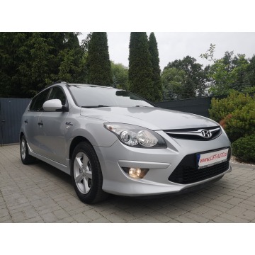 Hyundai i30 2010,  1.6 diesel - Na sprzedaż za 17 900 zł - Strzegom - zdjęcie 3