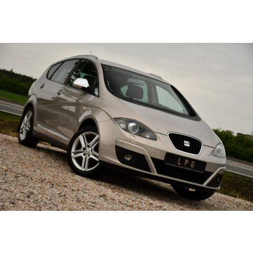 Seat Altea XL  Minivan/Van 2010,  1.8 benzyna+LPG, automat - Na sprzedaż za 20 999 zł - Nowe Sójki - zdjęcie 3