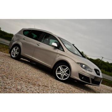 Seat Altea XL  Minivan/Van 2010,  1.8 benzyna+LPG, automat - Na sprzedaż za 20 999 zł - Nowe Sójki - zdjęcie 6