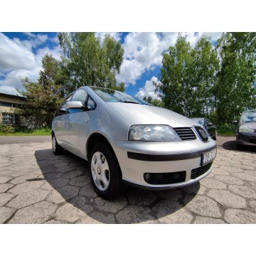 Seat Alhambra  Minivan/Van 2002,  1.8 benzyna - Na sprzedaż za 4 900,00 zł - Wałbrzych - zdjęcie 2